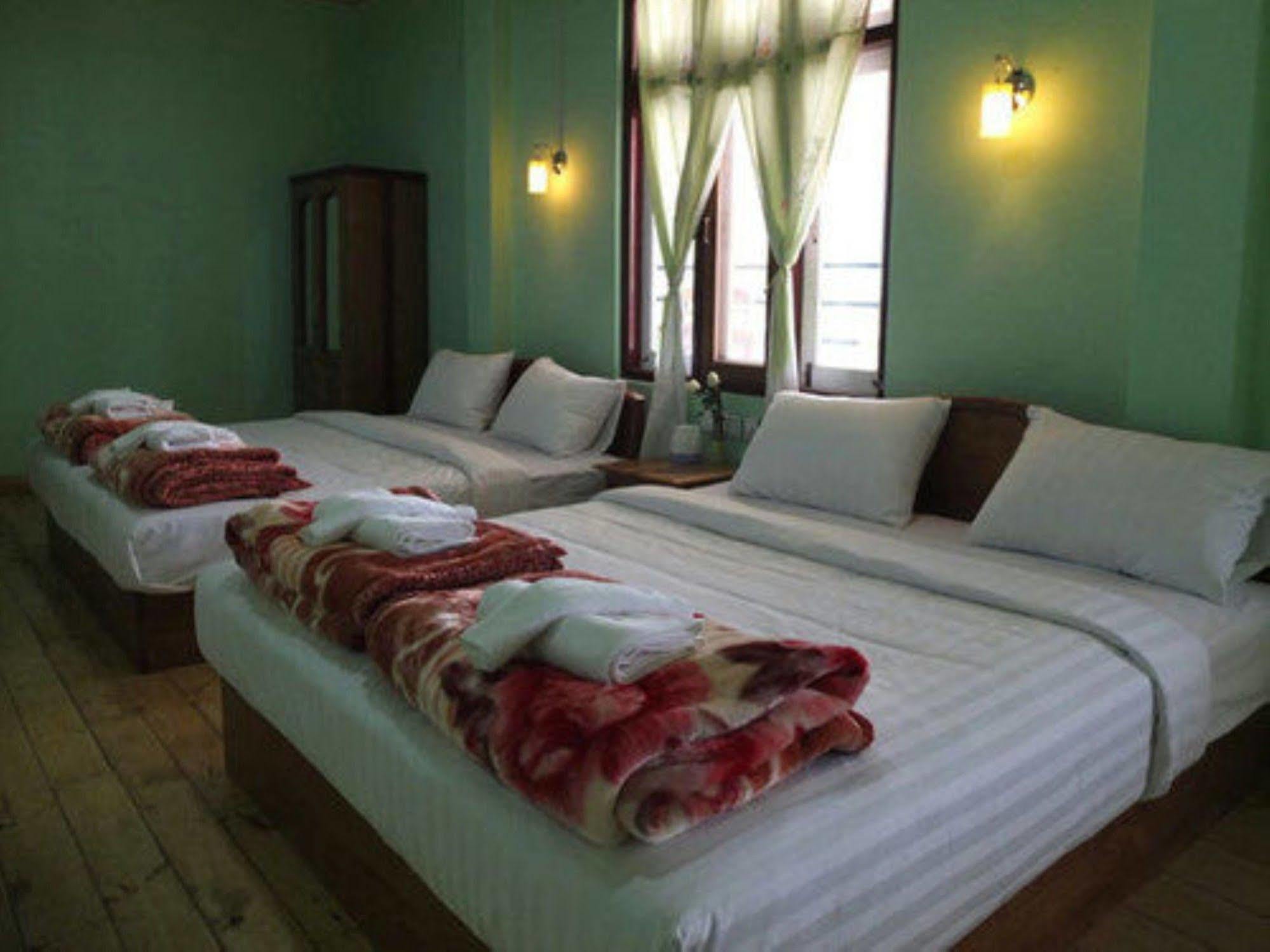 Railroad Hotel Kalaw Dış mekan fotoğraf